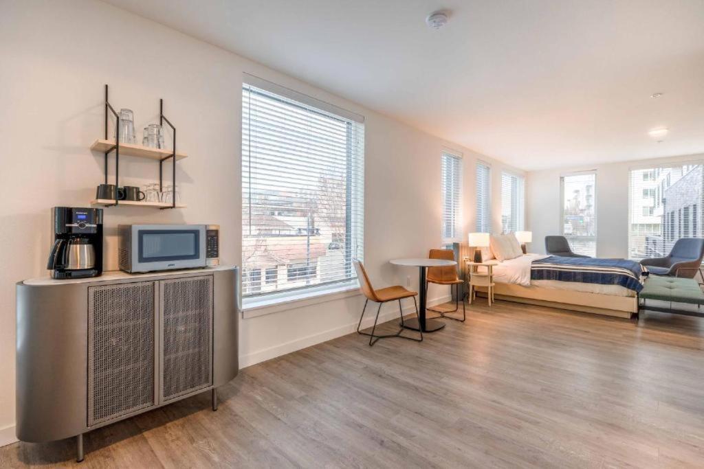 Marina Square Suites Bremerton Esterno foto